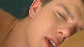 V 911 69 04 thumbnail