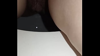 Gretala se la raspa sul wc