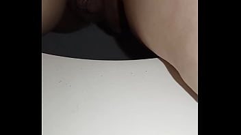 Gretala se la raspa sul wc