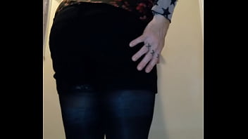 Sissy Sky Showing Her New Outfit thumbnail