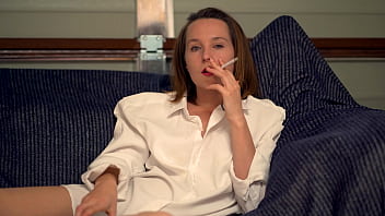 Brunette smoking tease – blouse & blue cosplay hair