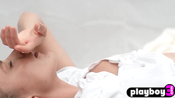 Sexy babe enjoyed striptease and sexy models posed naked