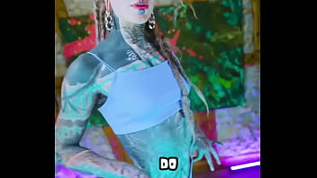 The big tattoos or no tattoos what suits me better #tattoogirl #ink #tattoo