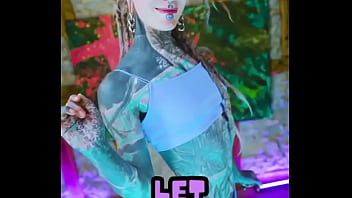 The big tattoos or no tattoos what suits me better #tattoogirl #ink #tattoo