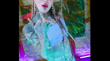 The big tattoos or no tattoos what suits me better #tattoogirl #ink #tattoo