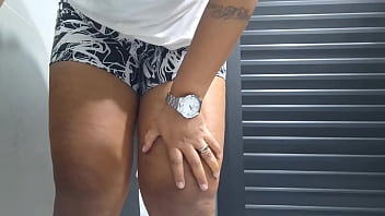 Suadinha e bem putinha na academia