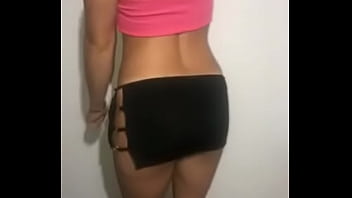 Coucou ma tenue de cette après midi vous plaît