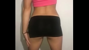 Coucou ma tenue de cette après midi vous plaît