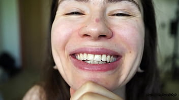 Sultry squared lips & gagtalk fantasy custom