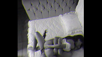 Skinny married woman is alone and the dick fucks her in the couple's bed