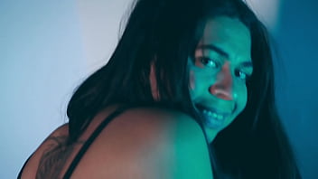 I would love to have a boy who likes to have fun with my feet