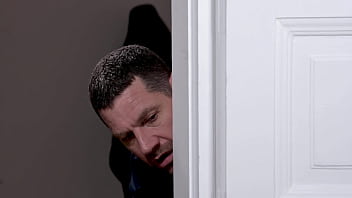 Insatiable doctor missy luv uses horny patient for sexual pleasure gp3129