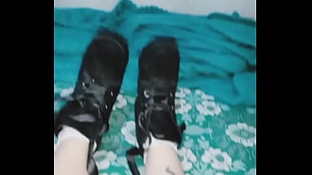 Cheguei da festa de são joão preciso de uma massagem