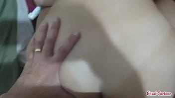 Esposa safada chupa senta no pau e implora por anal gostoso hd