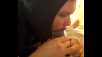 Latino Sendo Mamado Por Um Cara No Motel Big Black Cock thumbnail