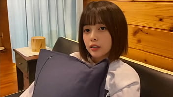 「ねぇ。今からエッチしたい…」可愛い顔して性欲旺盛な彼女に言われて沢山彼女のおまんこに精子をどくどく注入しました。 「ねぇ。今からエッチしたい…」可愛い顔して性欲旺盛な彼女に言われて沢山彼女のおまんこに精子をどくどく注入しました。
