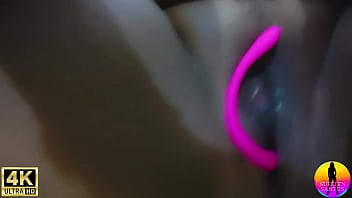 Trailer i went to the show and when i came back i came very horny in my pussy