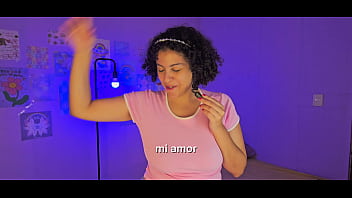 Bia avaliando um fã real no chat