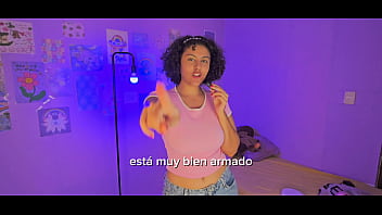 Bia avaliando um fã real no chat