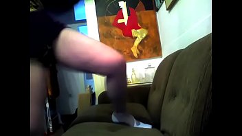 Hot ass dance girl on cam you can skype me