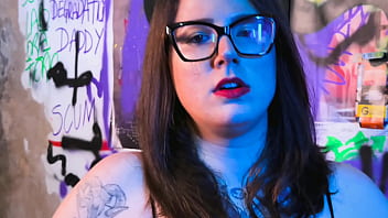 Lana's foot tease and wax play