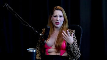 Começou com conteúdo caseiro adora seus pés tem diferença entre cama e câmera e sempre sonhou em entrar no pornô natasha fiore watch sheer red