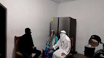 Amateur latina fucks after priest ́s blessing real homemade sex