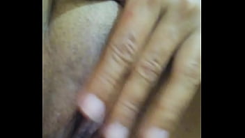 Masturbandome en el baño