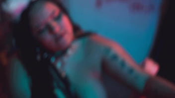 Lesbian feet & pussy play