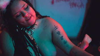 Lesbian feet & pussy play