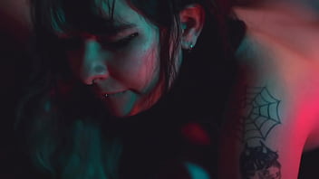 Lesbian feet & pussy play