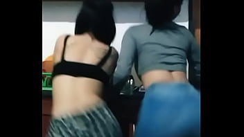 Nenas con tremendo culo