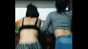 Nenas con tremendo culo