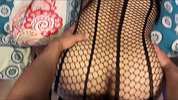 Madrastra milf nalgona saca toda mi leche con sus movimeintos de cadera