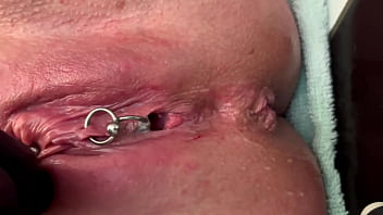 Pierced clit hard rubbing in latex gloves and hard stream pee