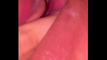 Pov me meto los dedos rápido y saco mucho creampie con ritmo fuerte y dedos mojados