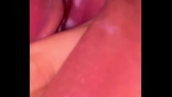 Pov me meto los dedos rápido y saco mucho creampie con ritmo fuerte y dedos mojados