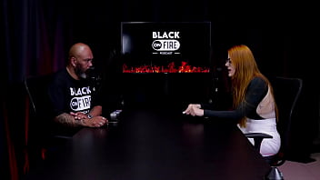 Não gosta do debate 30 contra 1 as pessoas mudam pela necessidade e o estalo que deu para mudar de vida foi bella ruiva watch sheer red