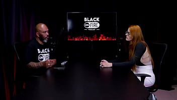 Não gosta do debate 30 contra 1 as pessoas mudam pela necessidade e o estalo que deu para mudar de vida foi bella ruiva watch sheer red