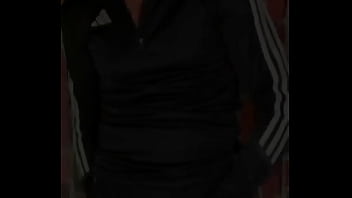 J’ai chaud rt si tu veux pomper #gaysuck #gayfuck #hotboy