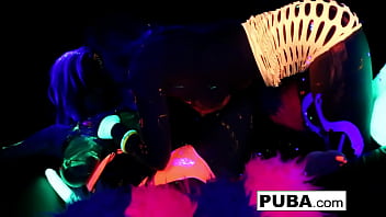 Hot babes have some lesbian fun