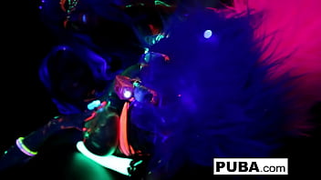 Hot babes have some lesbian fun