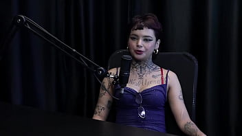 Começou fazendo fotos sensuais conversou no seu primeiro atendimento explicou sobre sg sempre foi safada e transou na rua annie clementine watch sheer red