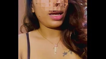 Introducing priya from new delhi dm for her unblurred videos