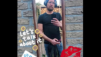 Idzard cum and chat with me