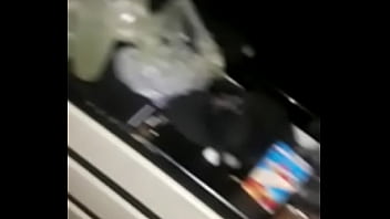 Por puta le doy pipi