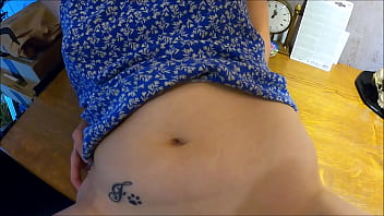 Trailer sperme dans les poils