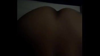 Haciendo el amor con joven rica