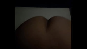 Haciendo el amor con joven rica