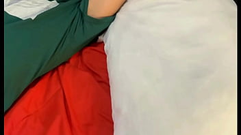 Hermanastra es experta para hacerme venir haciendo sus trucos historia completa